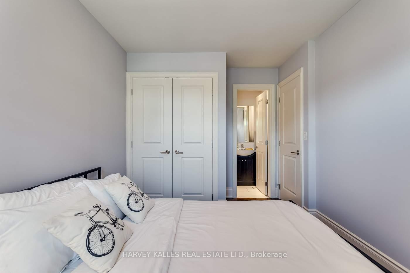 Photo 25 of 149 Bannockburn Avenue, Toronto, Bedford Park-Nortown — HOMEH