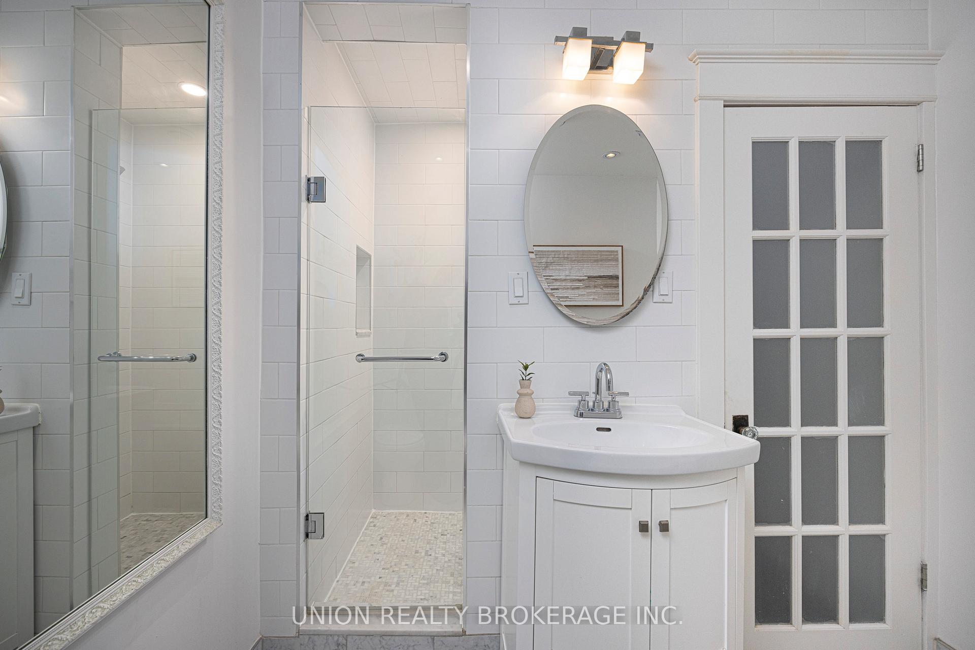 Photo 20 of 42 Fairmount Crescent, Toronto, Woodbine Corridor — HOMEH