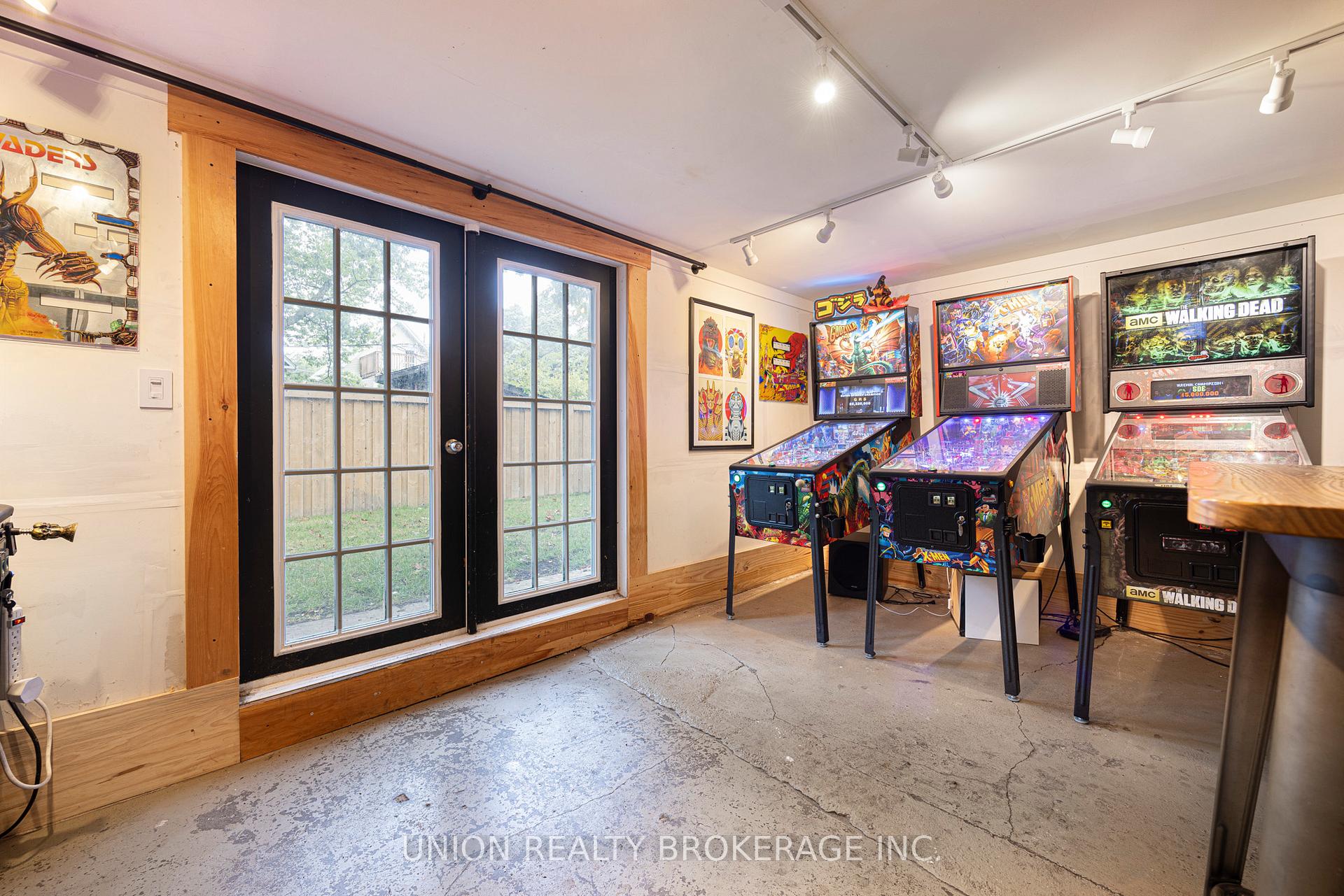 Photo 28 of 42 Fairmount Crescent, Toronto, Woodbine Corridor — HOMEH