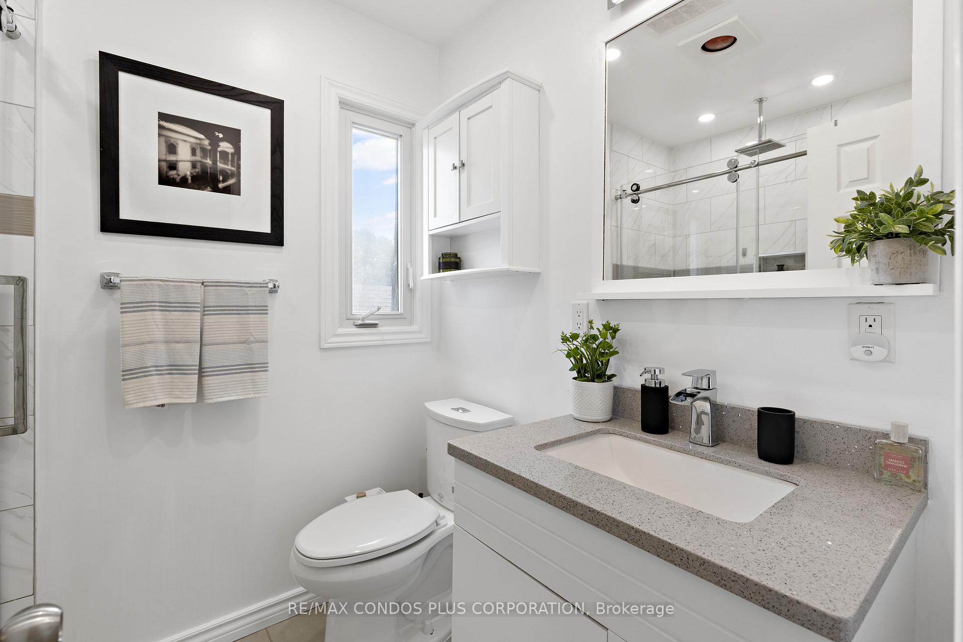 Photo 19 of 103 Memorial Park Avenue, Toronto, Danforth Village-East York — HOMEH