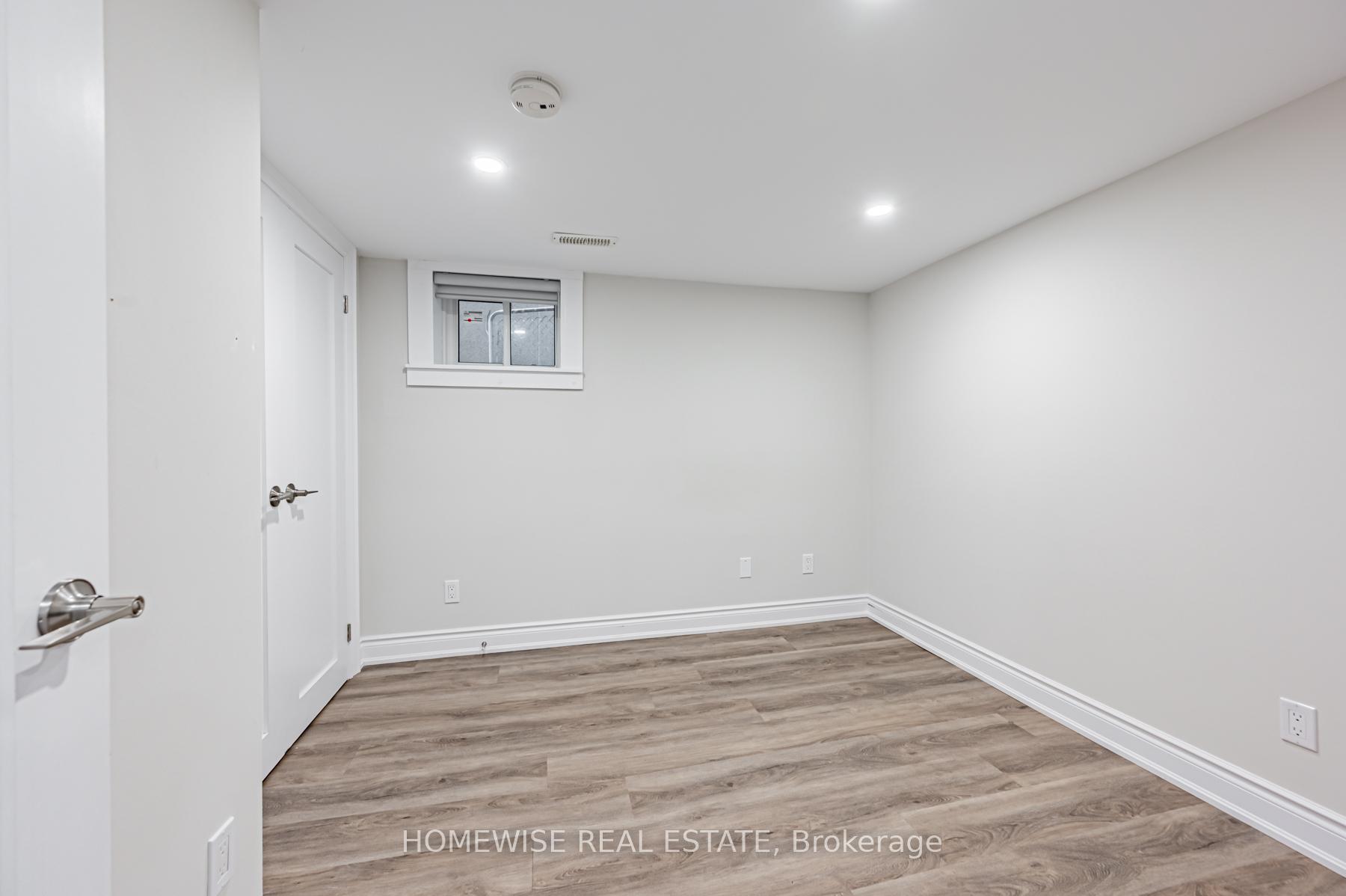 Photo 7 of 68 Fairleigh Crescent, Toronto, Forest Hill North — HOMEH