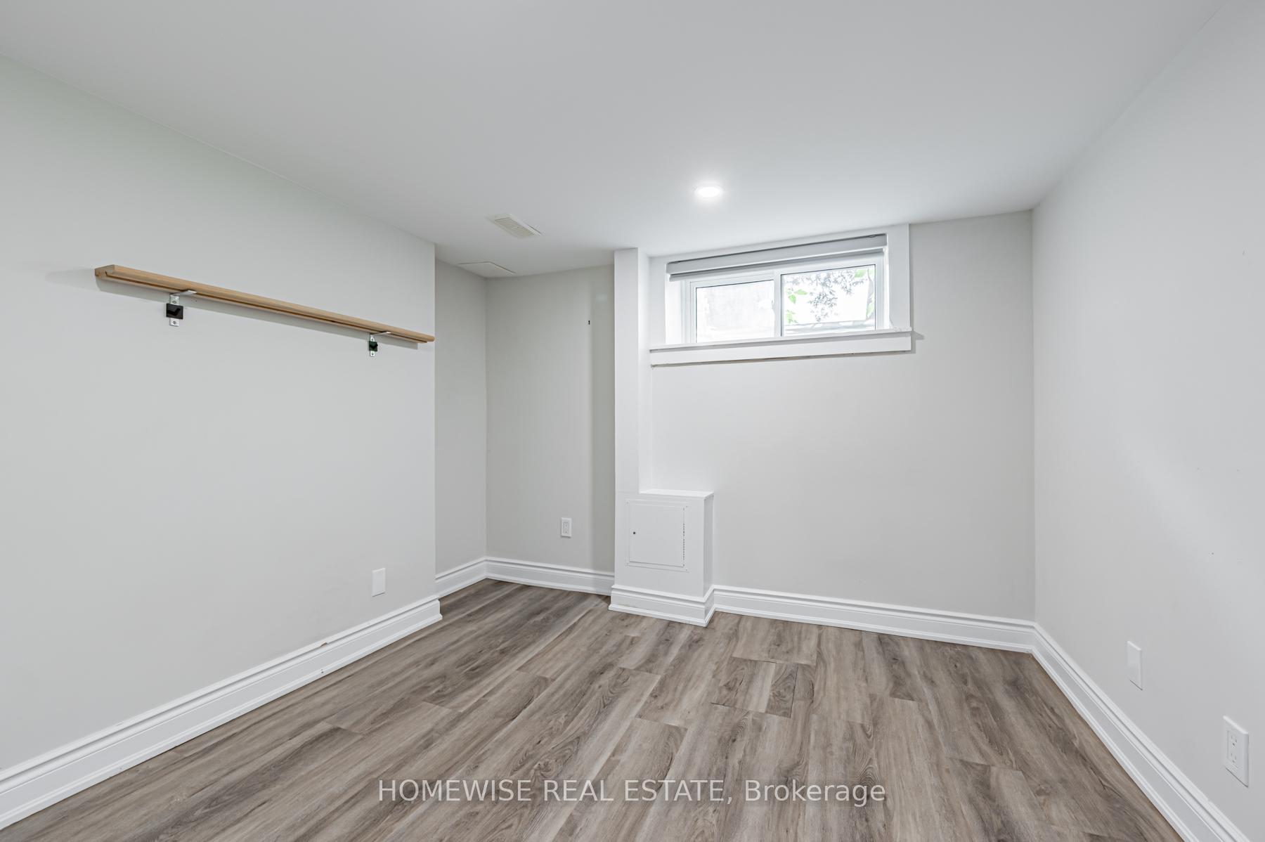 Photo 9 of 68 Fairleigh Crescent, Toronto, Forest Hill North — HOMEH