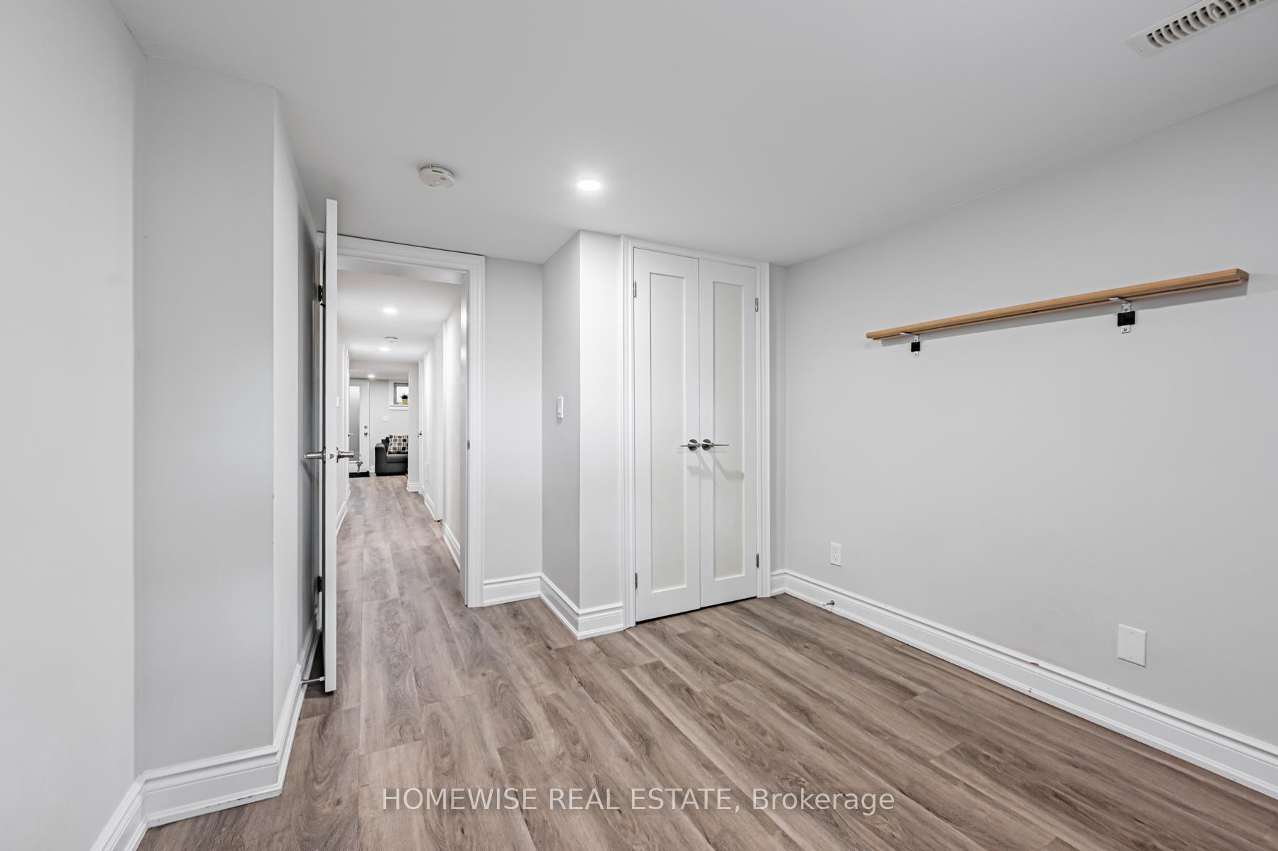 Photo 10 of 68 Fairleigh Crescent, Toronto, Forest Hill North — HOMEH