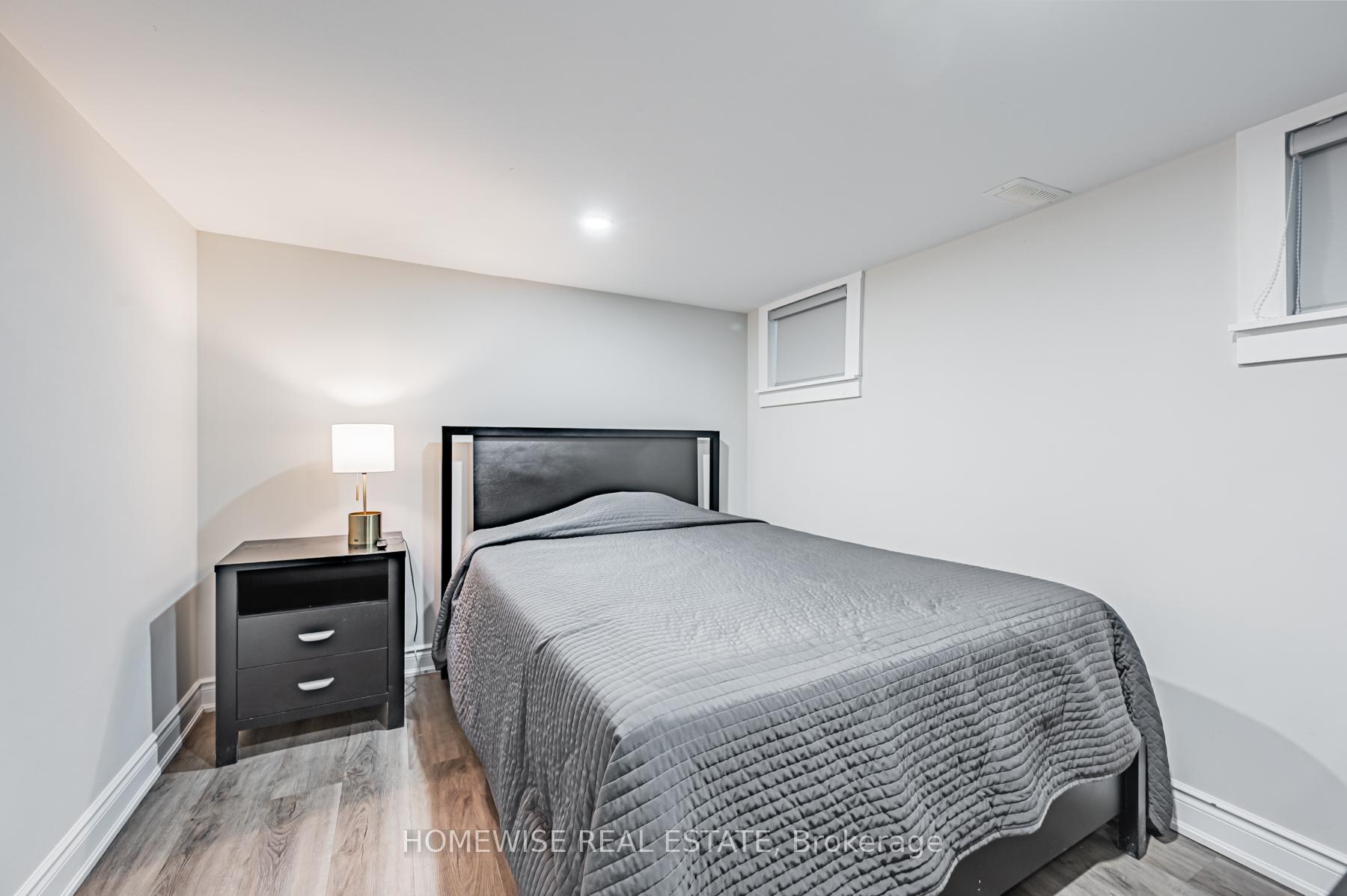 Photo 15 of 68 Fairleigh Crescent, Toronto, Forest Hill North — HOMEH