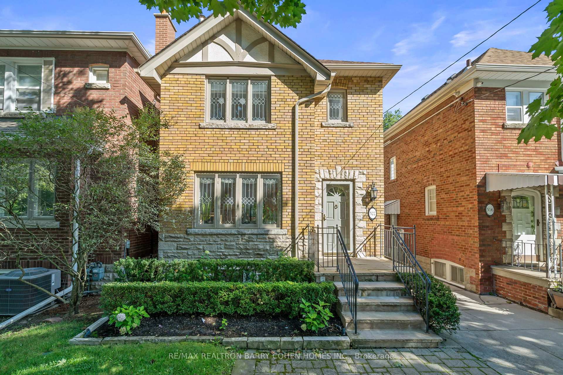 Photo 1 of 522 Roselawn Avenue, Toronto, Lawrence Park South — HOMEH