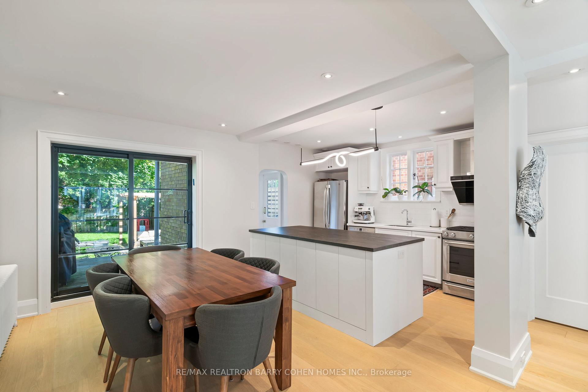 Photo 13 of 522 Roselawn Avenue, Toronto, Lawrence Park South — HOMEH