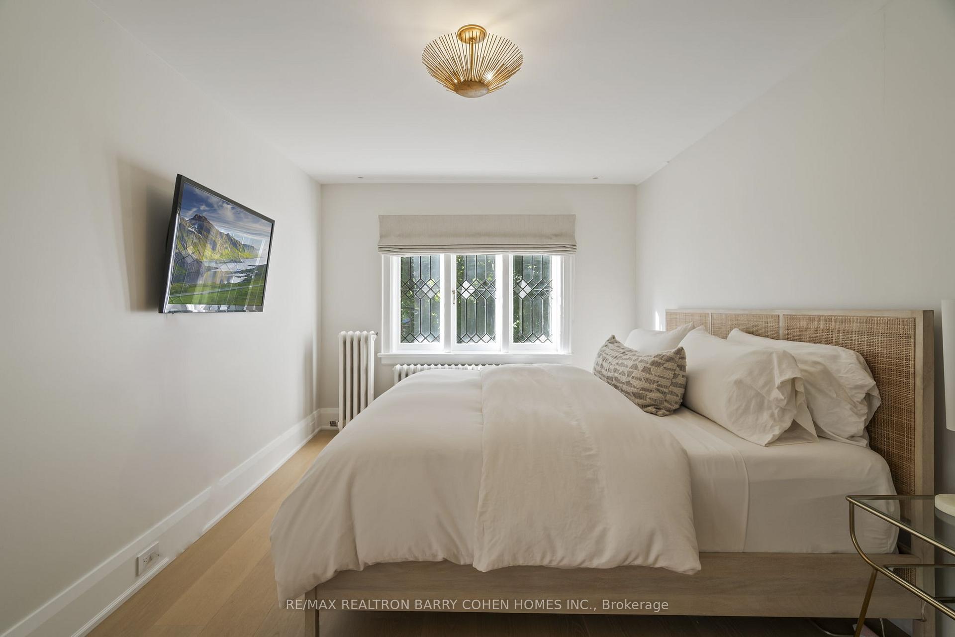 Photo 17 of 522 Roselawn Avenue, Toronto, Lawrence Park South — HOMEH