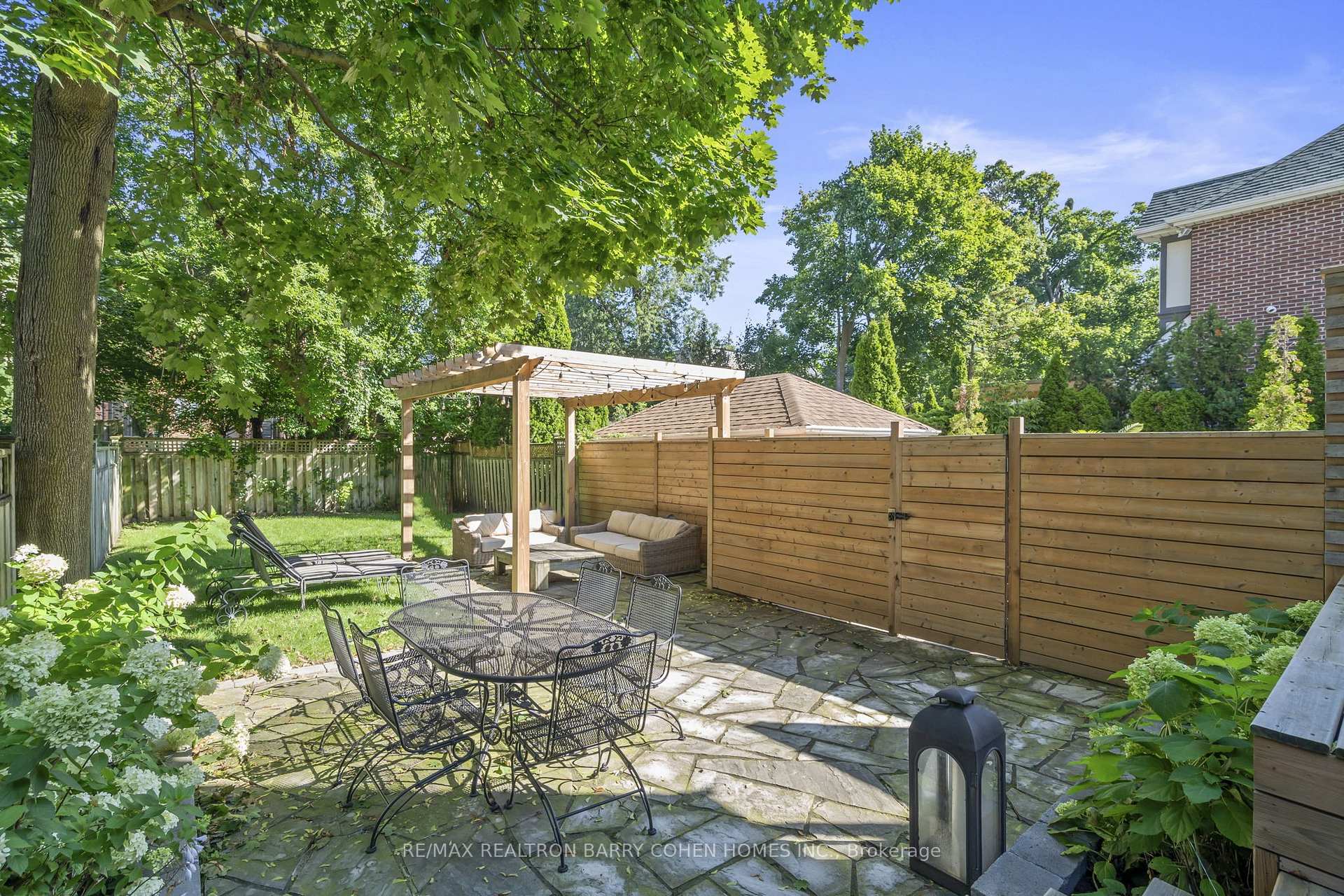 Photo 30 of 522 Roselawn Avenue, Toronto, Lawrence Park South — HOMEH