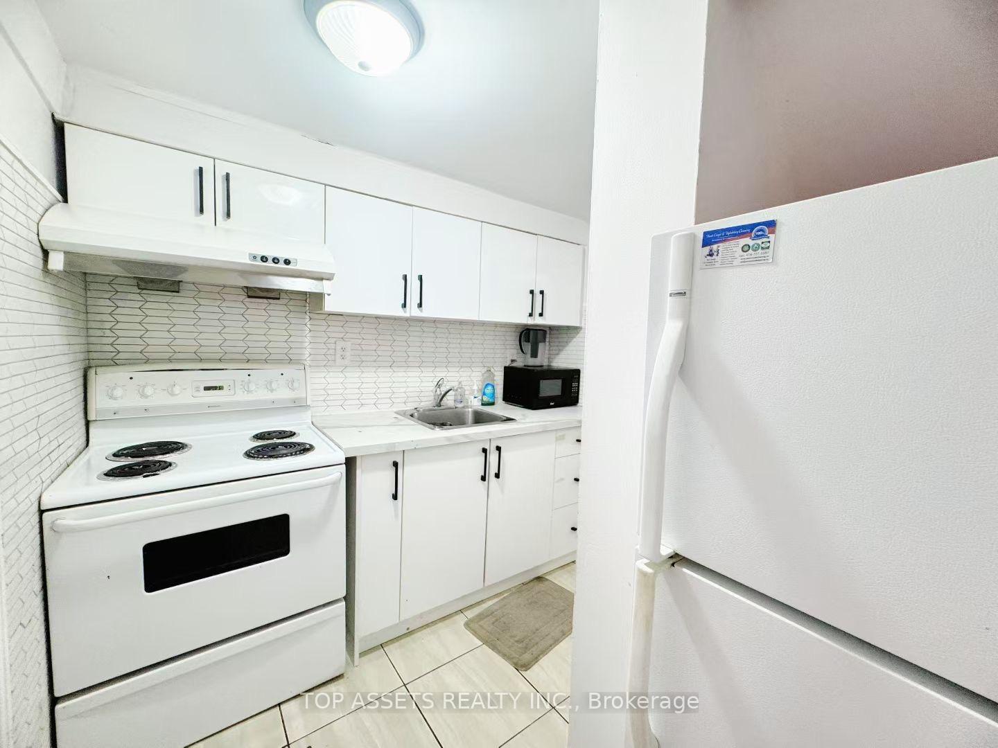 Photo 5 of 49 Longbow Square, Scarborough, Steeles — HOMEH