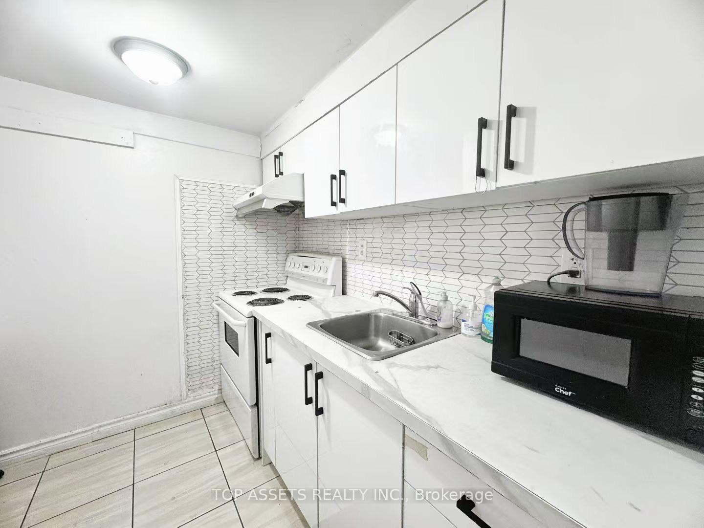 Photo 6 of 49 Longbow Square, Scarborough, Steeles — HOMEH