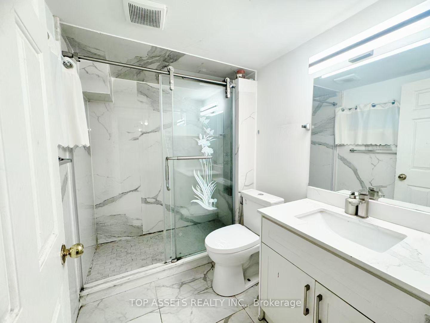 Photo 14 of 49 Longbow Square, Scarborough, Steeles — HOMEH