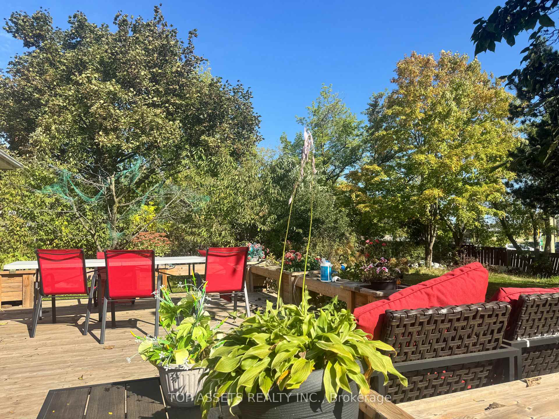 Photo 15 of 49 Longbow Square, Scarborough, Steeles — HOMEH