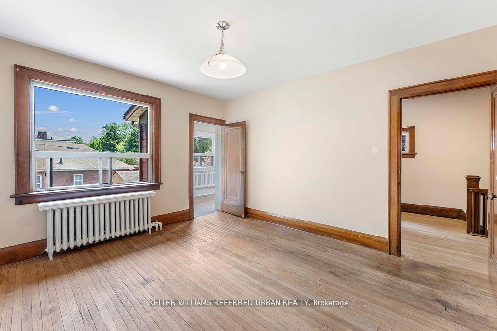 Photo 22 of 775 Coxwell Avenue, Toronto, Danforth — HOMEH