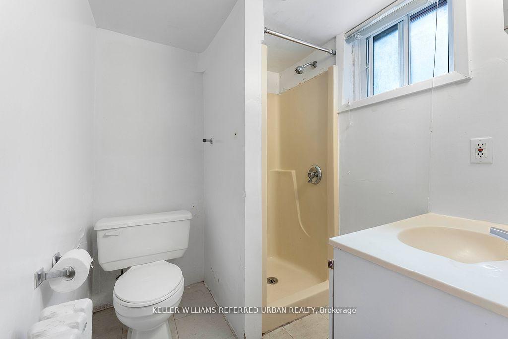 Photo 28 of 775 Coxwell Avenue, Toronto, Danforth — HOMEH
