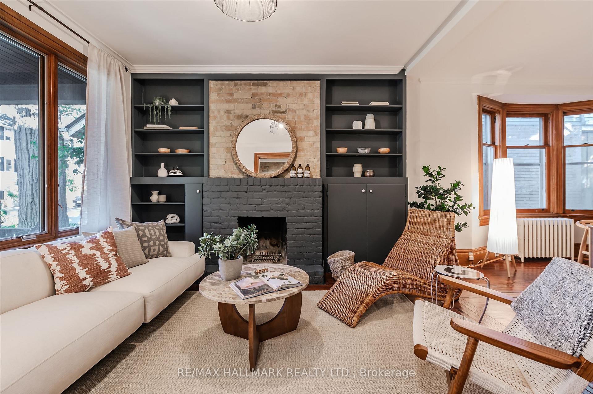 Photo 7 of 141 Willow Avenue, Toronto, The Beaches — HOMEH