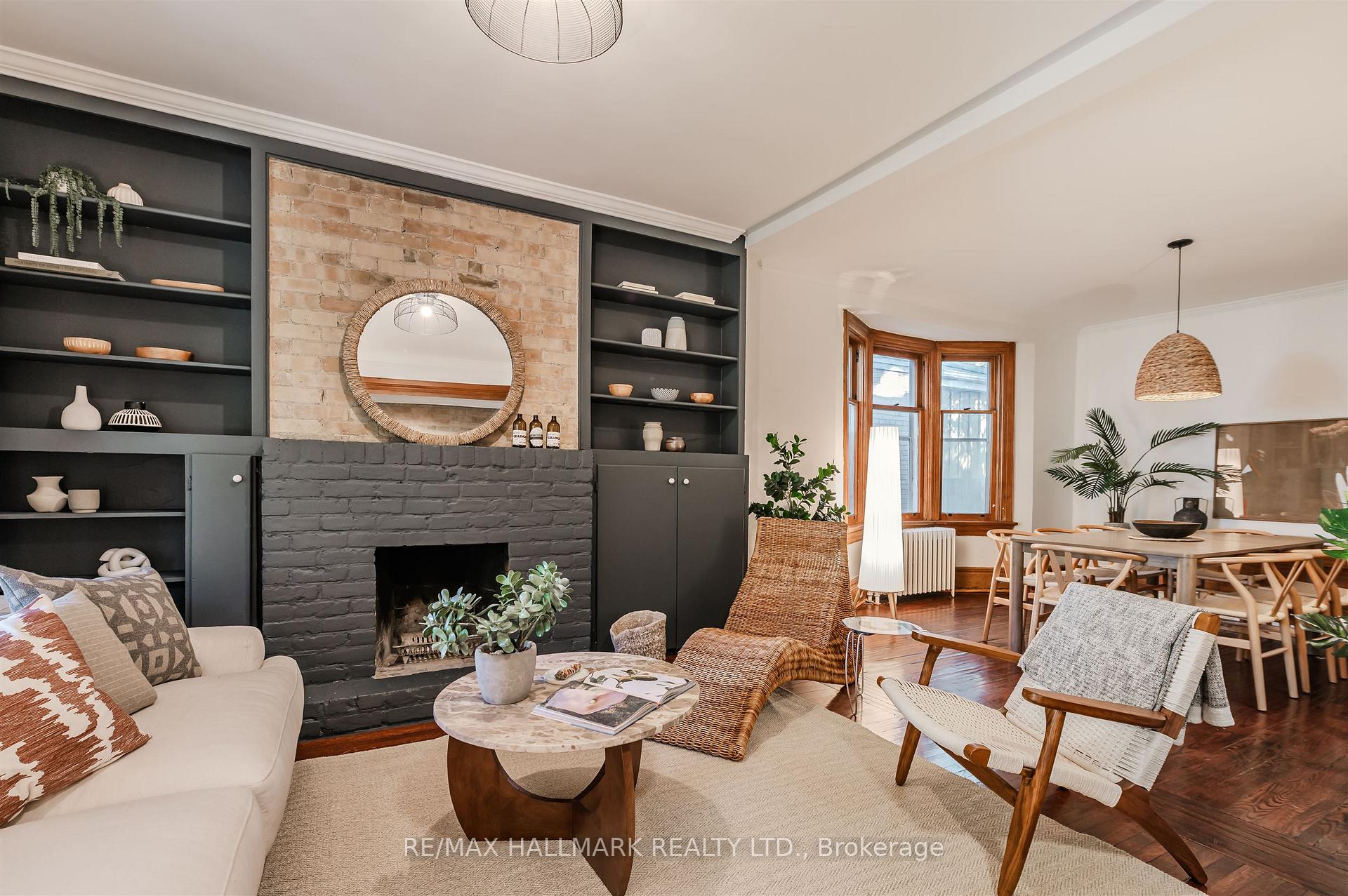 Photo 8 of 141 Willow Avenue, Toronto, The Beaches — HOMEH