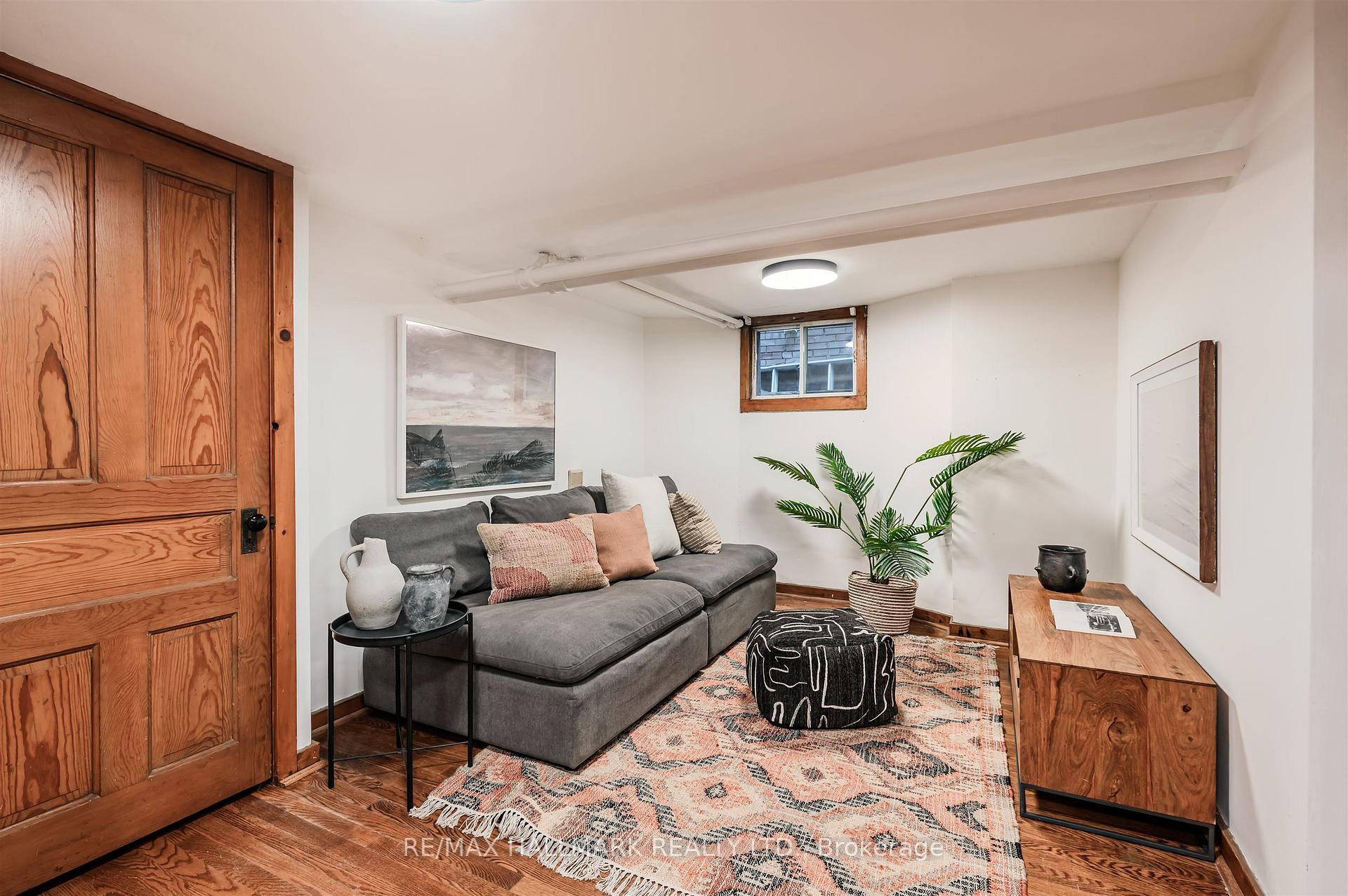 Photo 27 of 141 Willow Avenue, Toronto, The Beaches — HOMEH