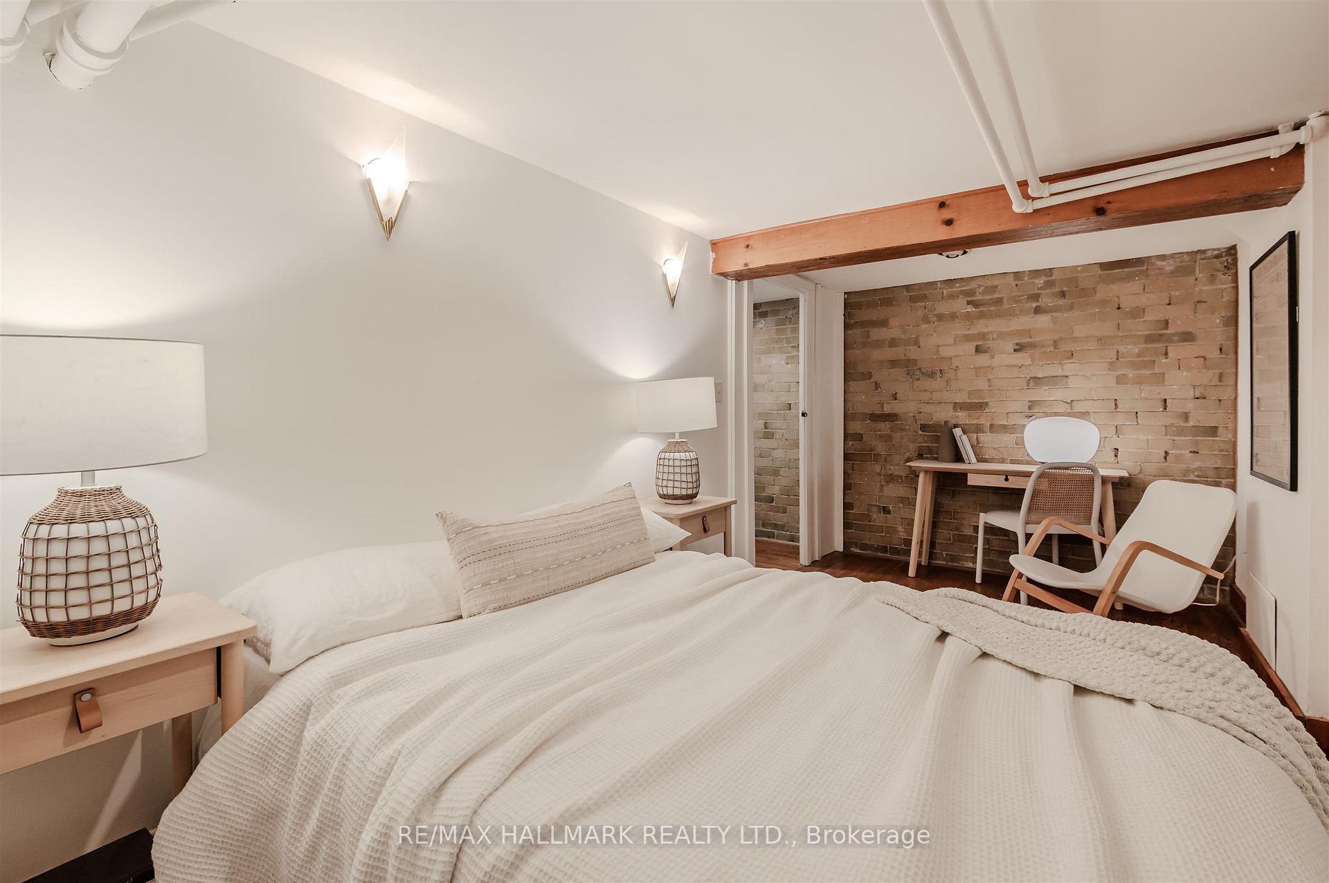 Photo 30 of 141 Willow Avenue, Toronto, The Beaches — HOMEH