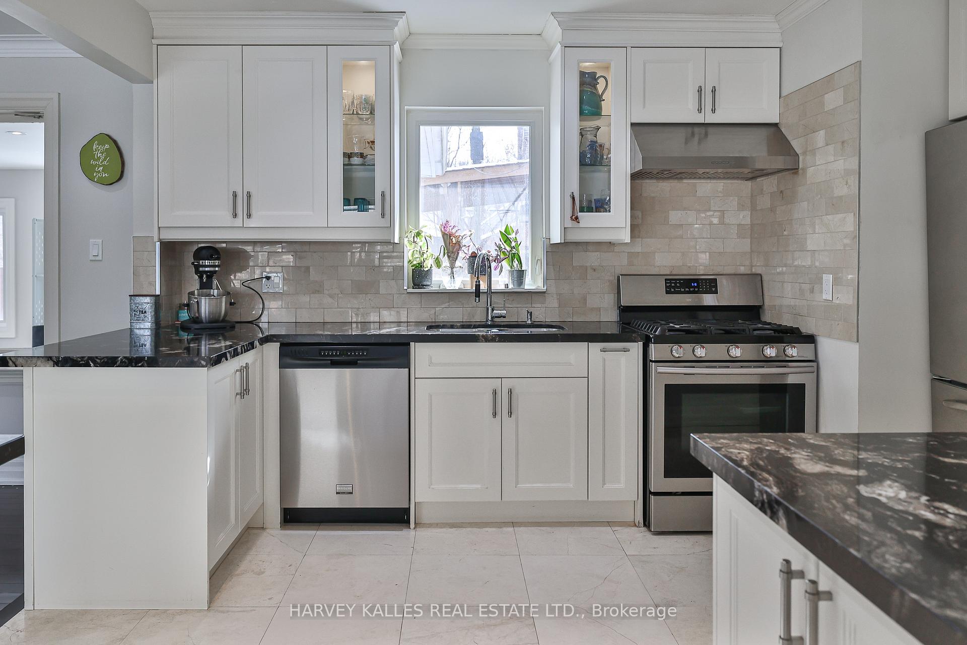 Photo 8 of 23 Rothmere Drive, Toronto, Lawrence Park North — HOMEH