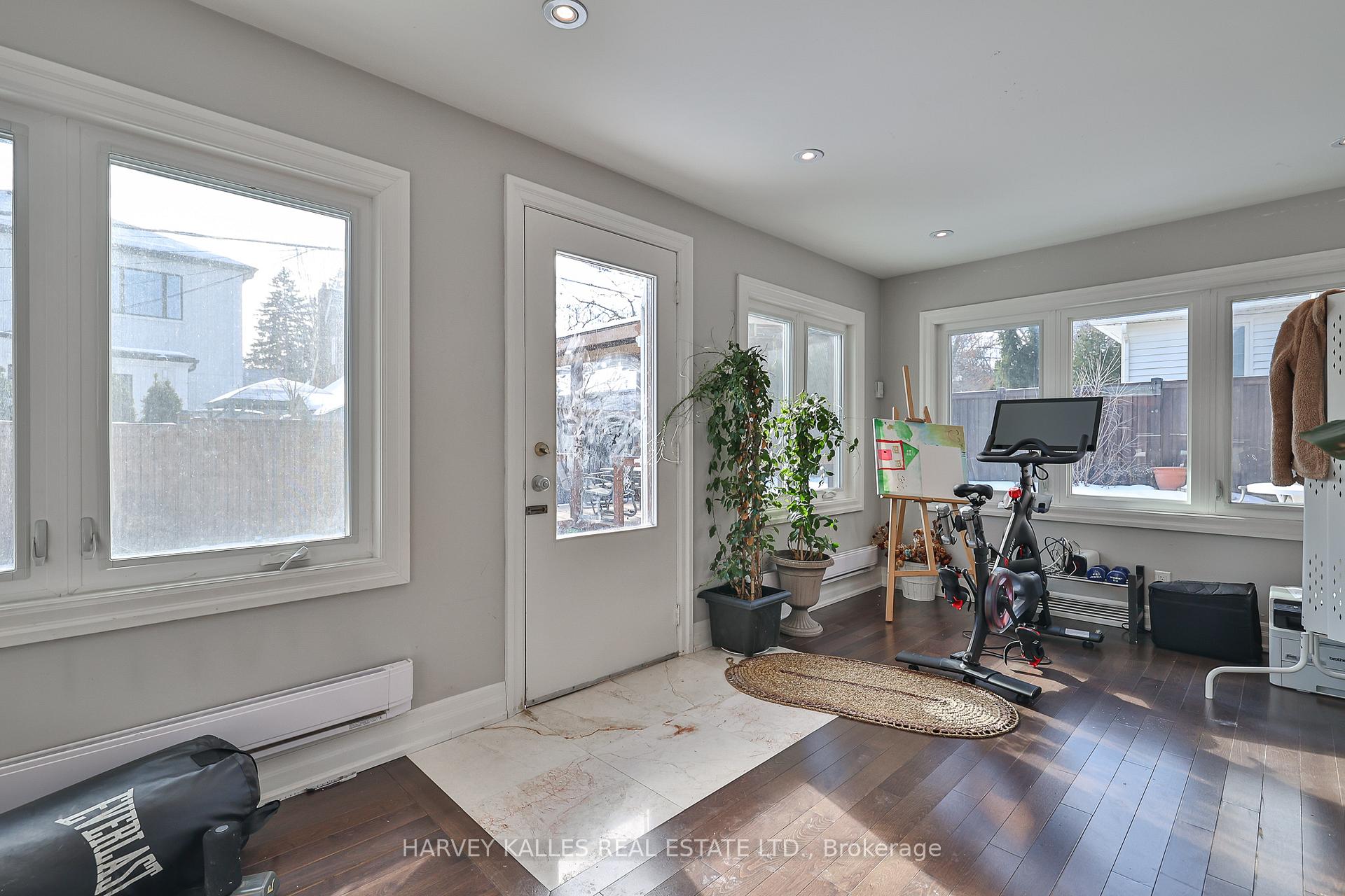 Photo 15 of 23 Rothmere Drive, Toronto, Lawrence Park North — HOMEH