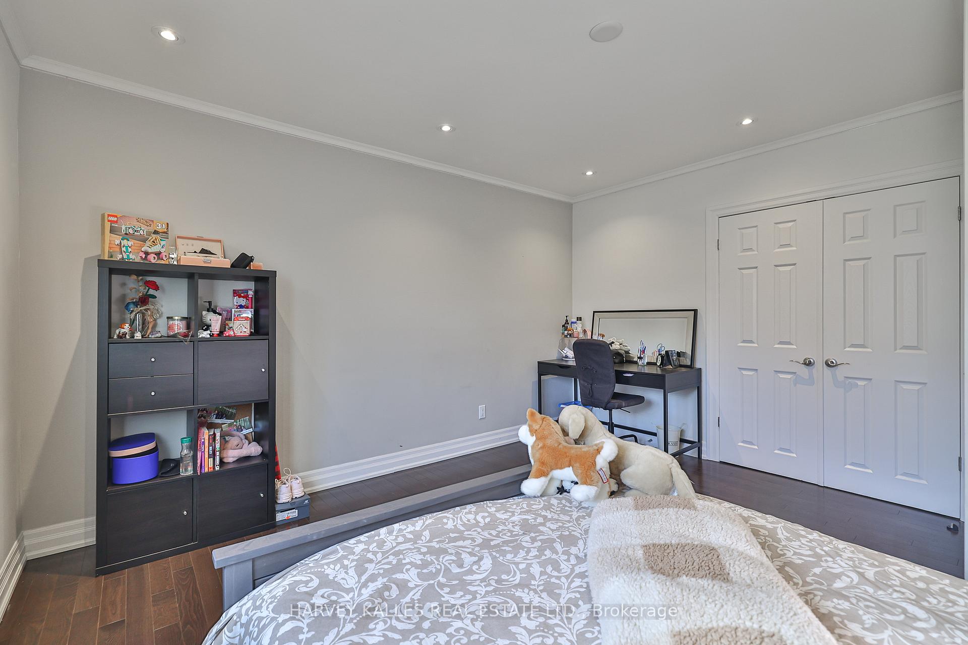 Photo 28 of 23 Rothmere Drive, Toronto, Lawrence Park North — HOMEH