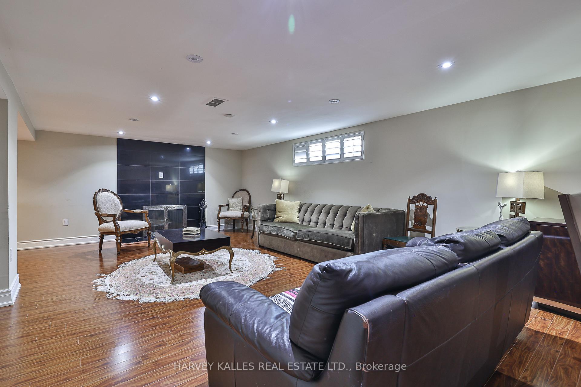 Photo 33 of 23 Rothmere Drive, Toronto, Lawrence Park North — HOMEH
