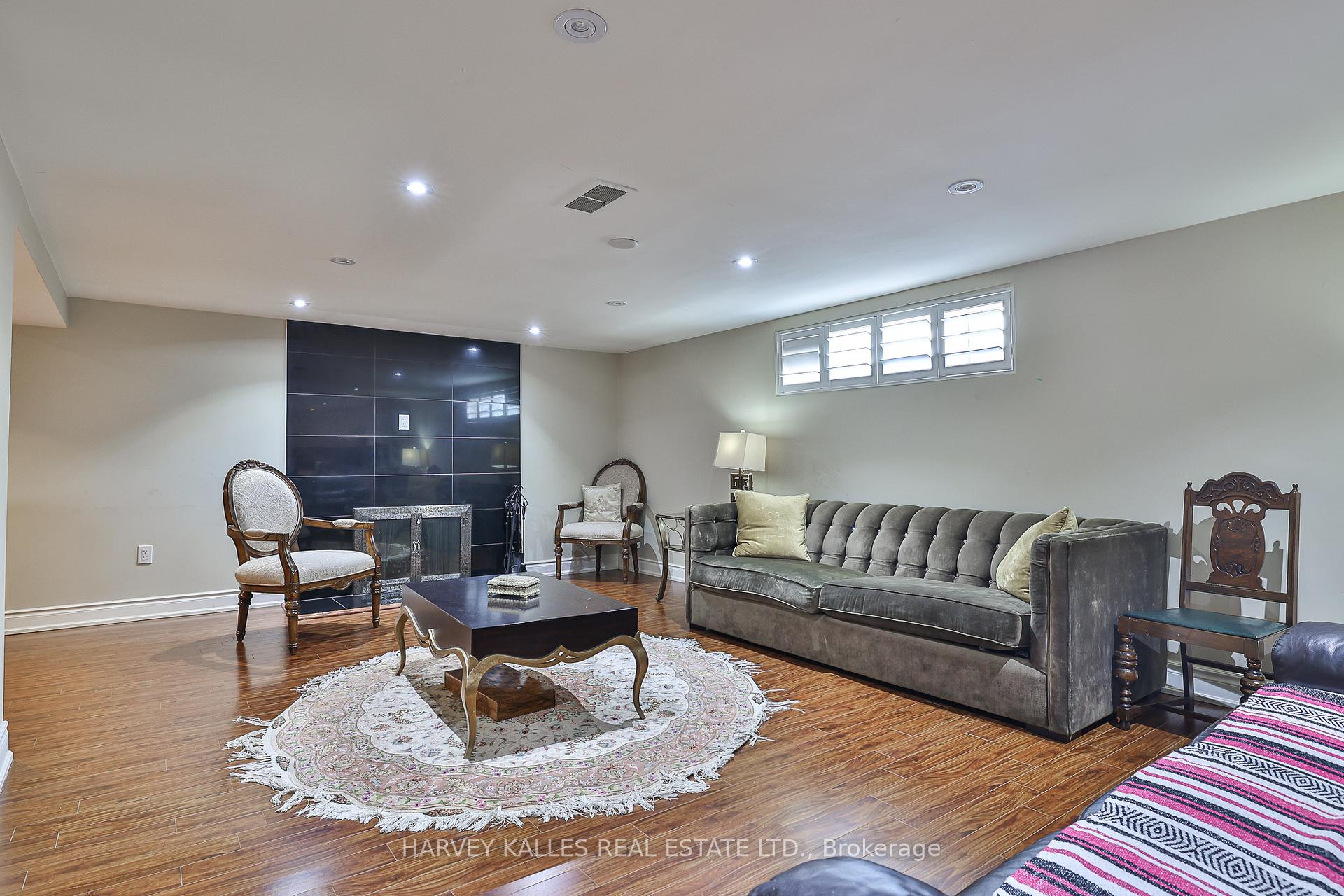 Photo 35 of 23 Rothmere Drive, Toronto, Lawrence Park North — HOMEH