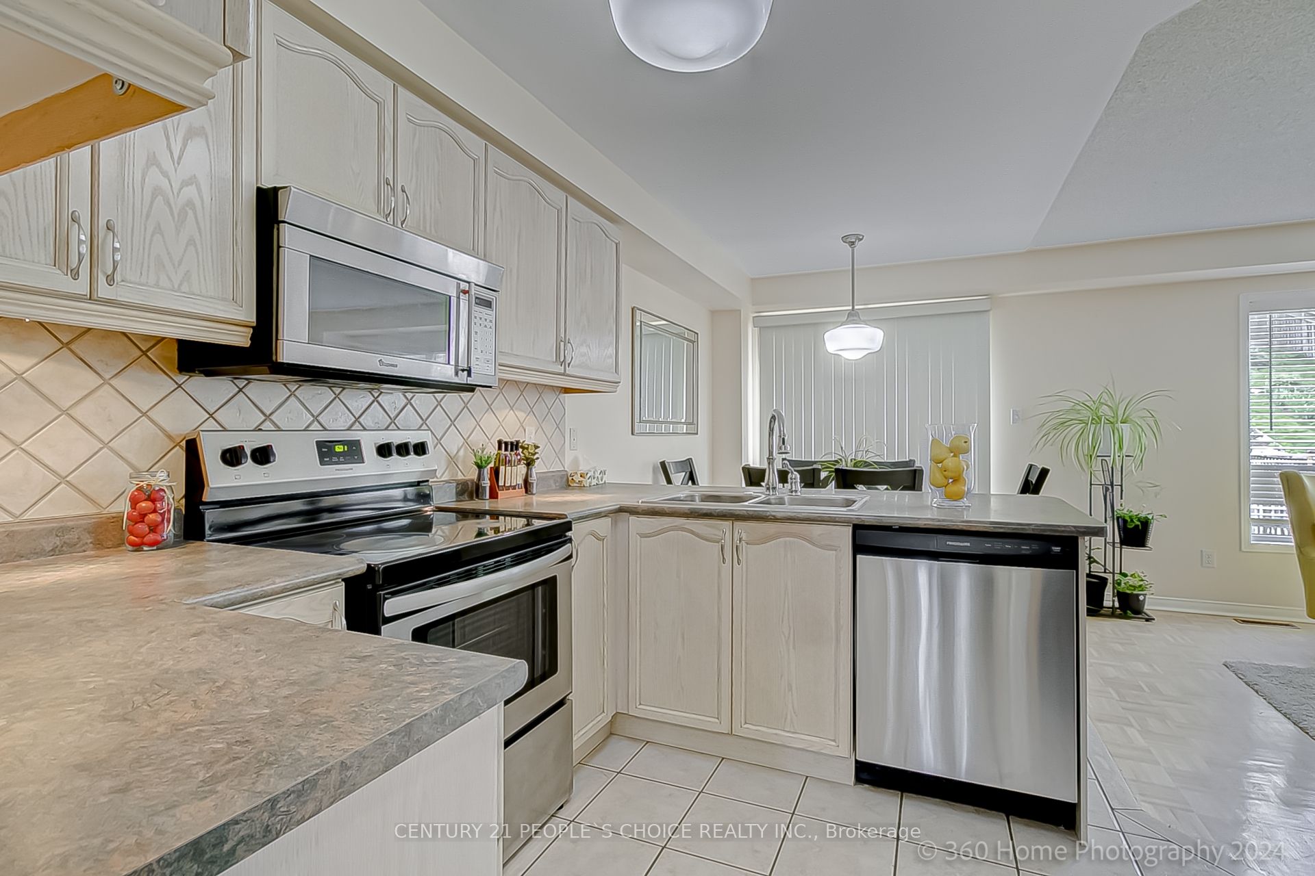 Photo 41 of 289 Wildgrass Road, Mississauga, Cooksville — HOMEH