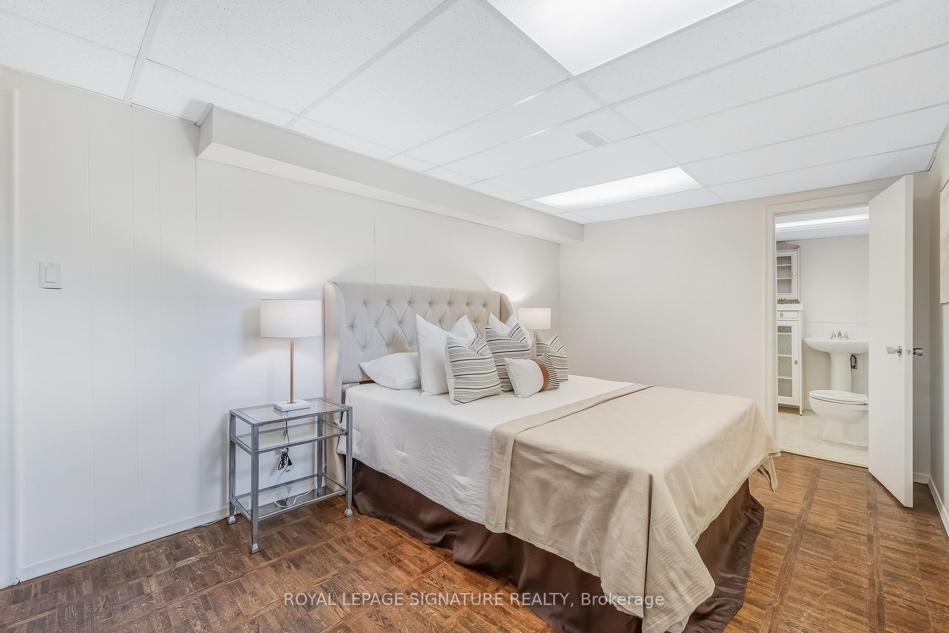 Photo 30 of 6 Lynn Gate Crescent, Scarborough, Tam O'Shanter-Sullivan — HOMEH