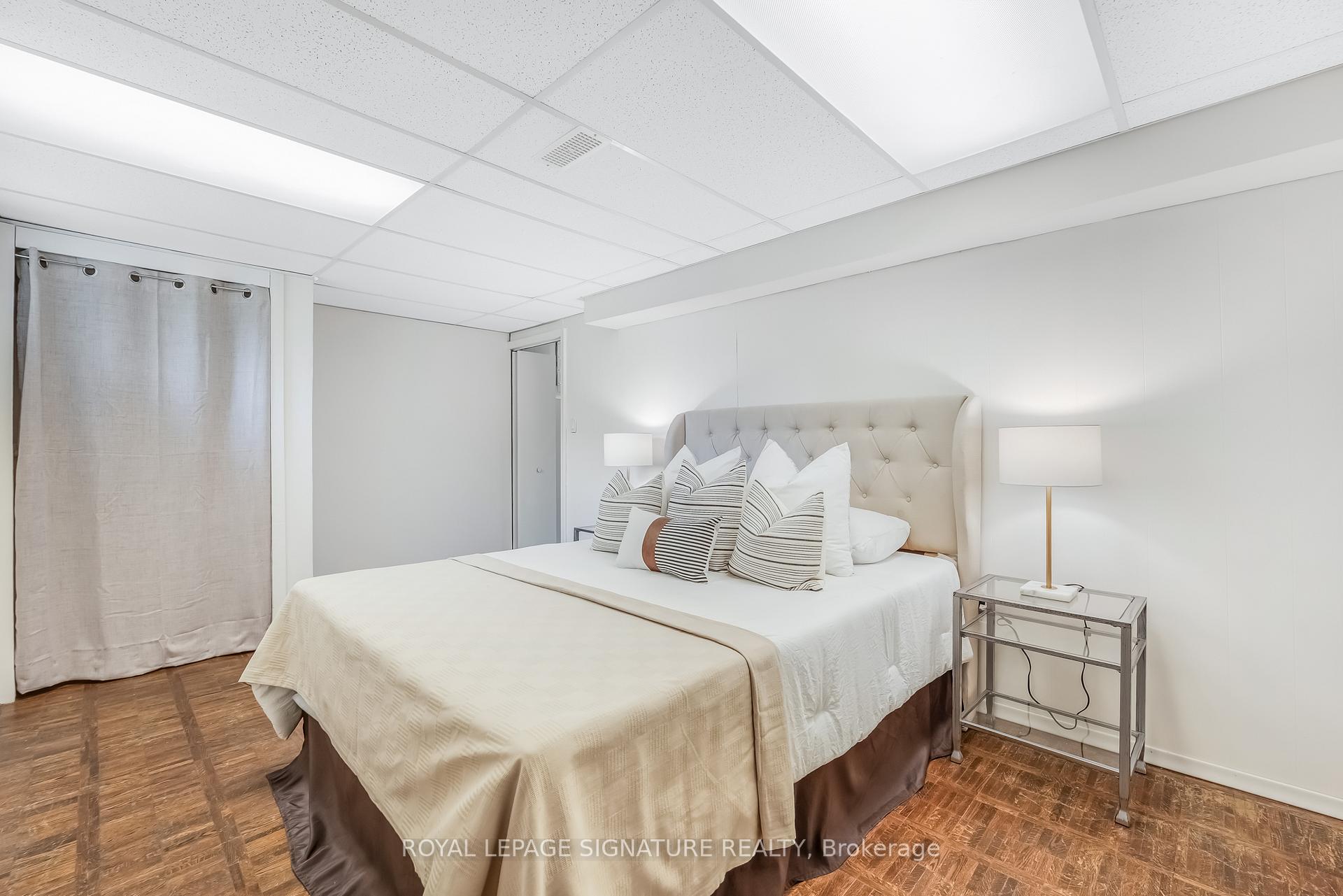 Photo 31 of 6 Lynn Gate Crescent, Scarborough, Tam O'Shanter-Sullivan — HOMEH
