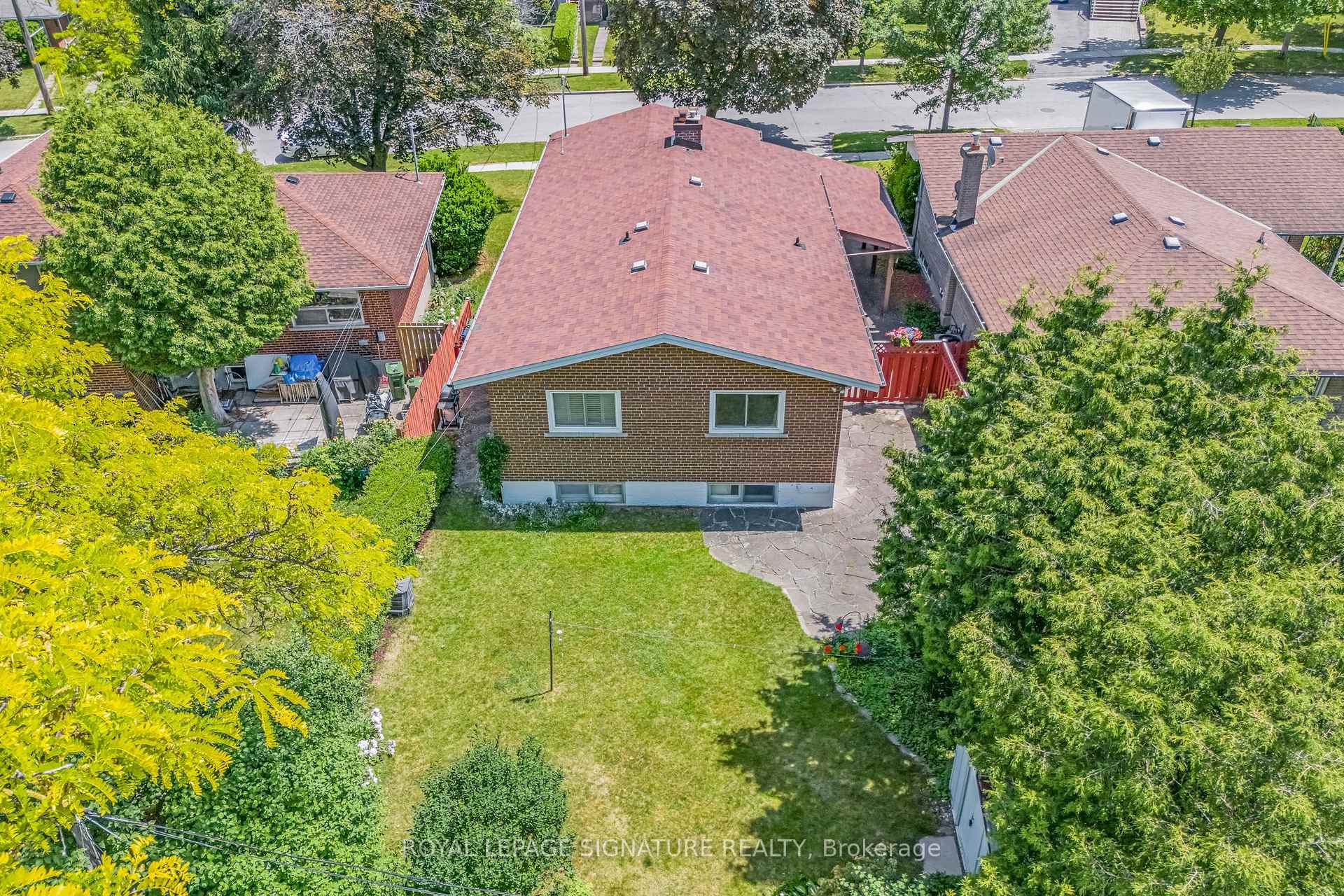 Photo 36 of 6 Lynn Gate Crescent, Scarborough, Tam O'Shanter-Sullivan — HOMEH