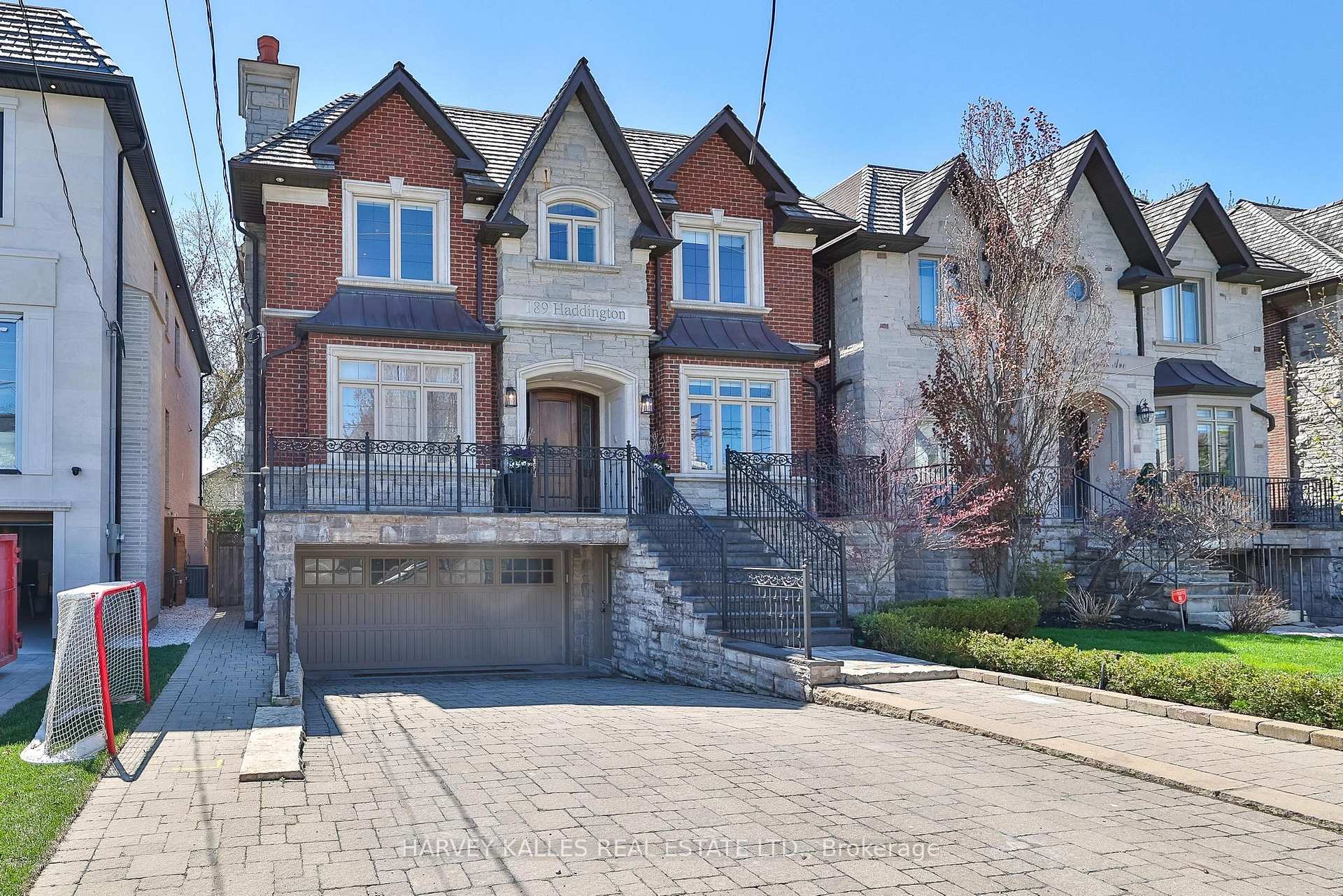 Photo 2 of 189 Haddington Avenue, Toronto, Bedford Park-Nortown — HOMEH
