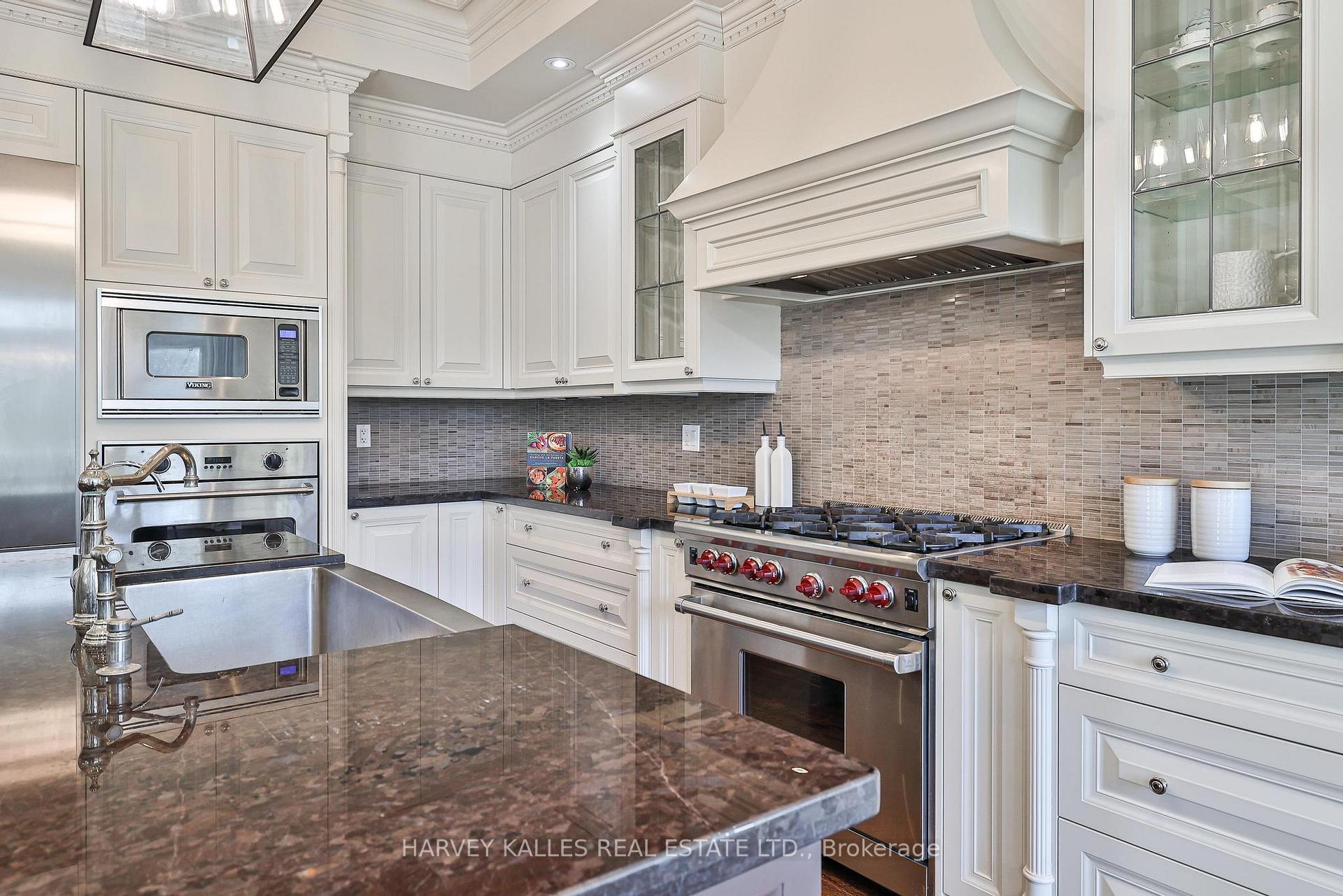 Photo 25 of 189 Haddington Avenue, Toronto, Bedford Park-Nortown — HOMEH