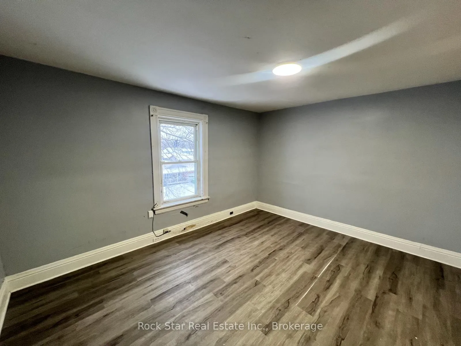 Photo 11 of 199 Lingham Street, Belleville, Belleville Ward — HOMEH