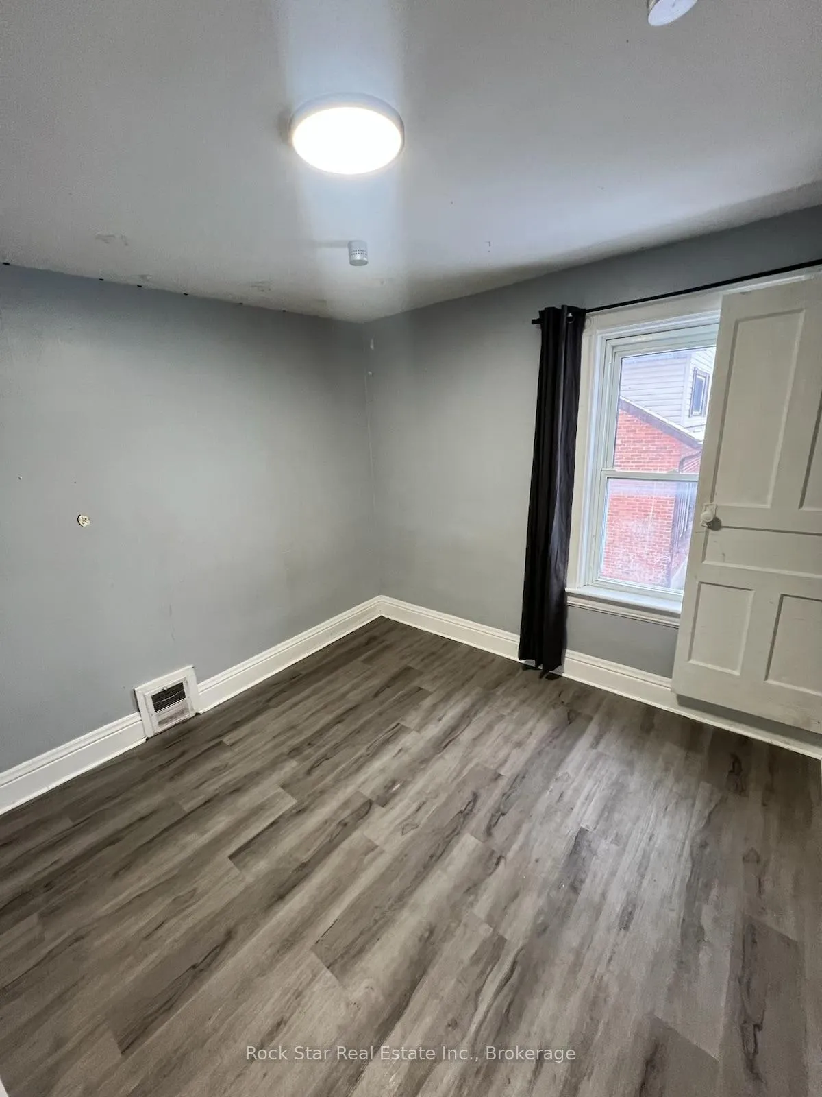 Photo 12 of 199 Lingham Street, Belleville, Belleville Ward — HOMEH