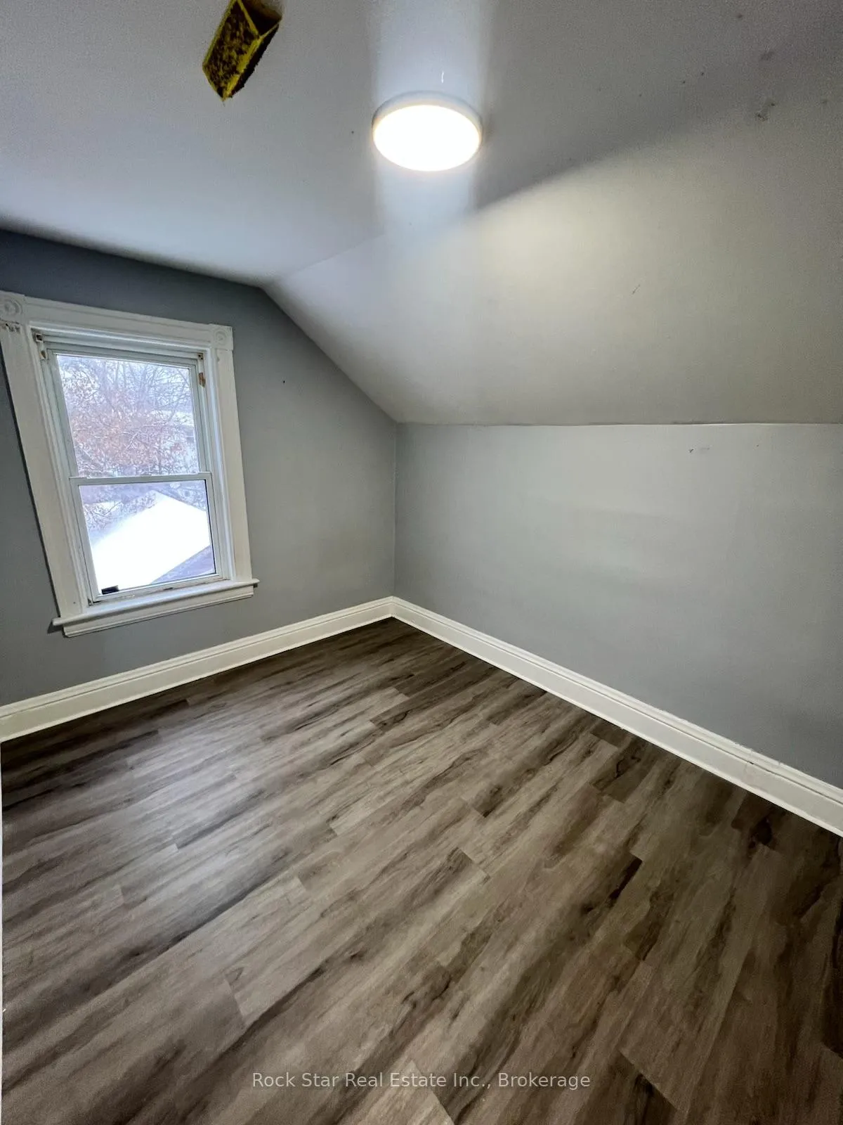Photo 13 of 199 Lingham Street, Belleville, Belleville Ward — HOMEH