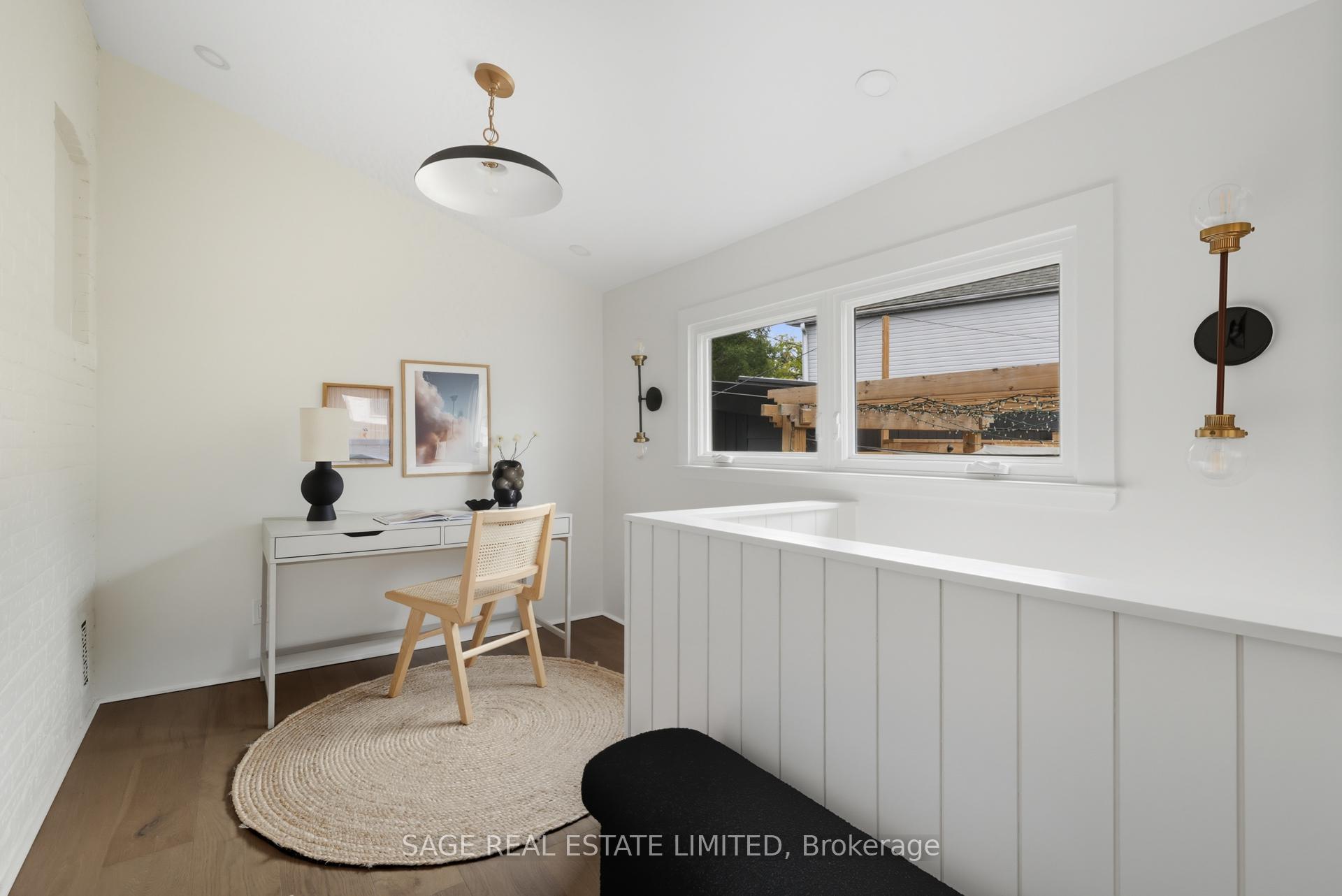 Photo 14 of 2021 Gerrard Street E, Toronto, East End-Danforth — HOMEH