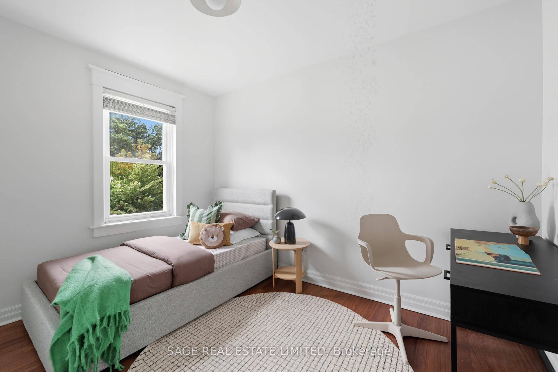 Photo 18 of 2021 Gerrard Street E, Toronto, East End-Danforth — HOMEH