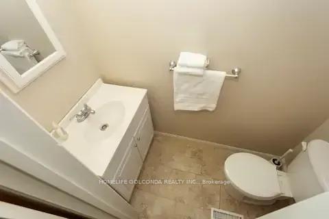 Photo 5 of Unit Basement, 40 Ravencliff Crescent, Scarborough, Tam O'Shanter-Sullivan — HOMEH