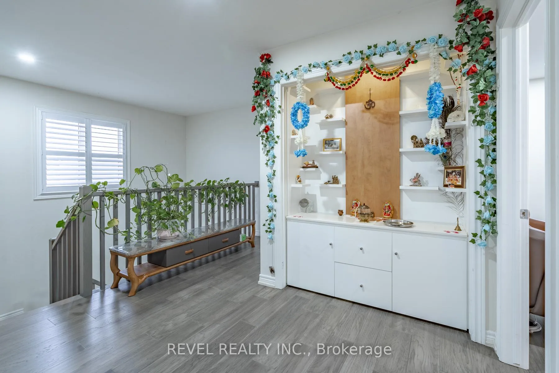 Photo 20 of 32 Barker Parkway, Thorold, Rolling Meadows — HOMEH