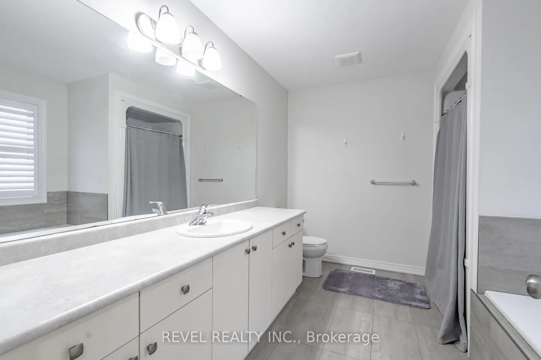 Photo 42 of 32 Barker Parkway, Thorold, Rolling Meadows — HOMEH