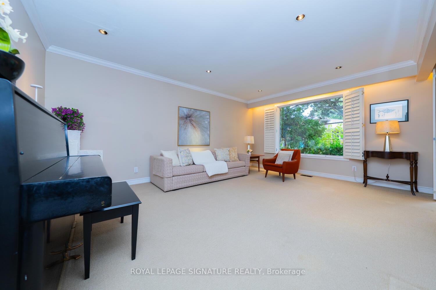 Photo 7 of 60 Tidefall Drive, Scarborough, L'Amoreaux — HOMEH