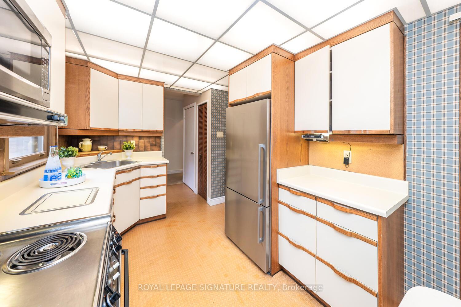 Photo 13 of 60 Tidefall Drive, Scarborough, L'Amoreaux — HOMEH