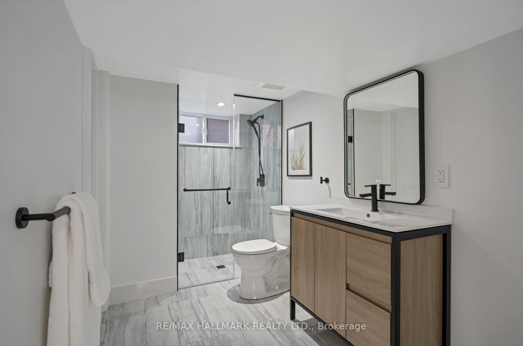 Photo 3 of 25 Elmont Drive, Toronto, O'Connor-Parkview — HOMEH