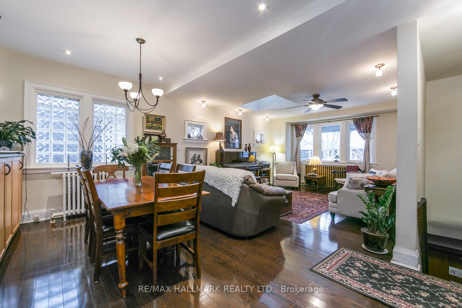 Photo 9 of Unit Upper, 33 Wineva Avenue, Toronto, The Beaches — HOMEH