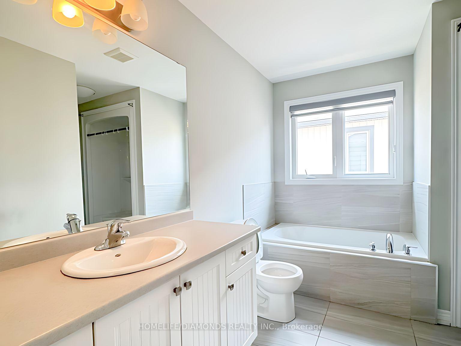 Photo 11 of 20 Barker Parkway, Thorold, Rolling Meadows — HOMEH