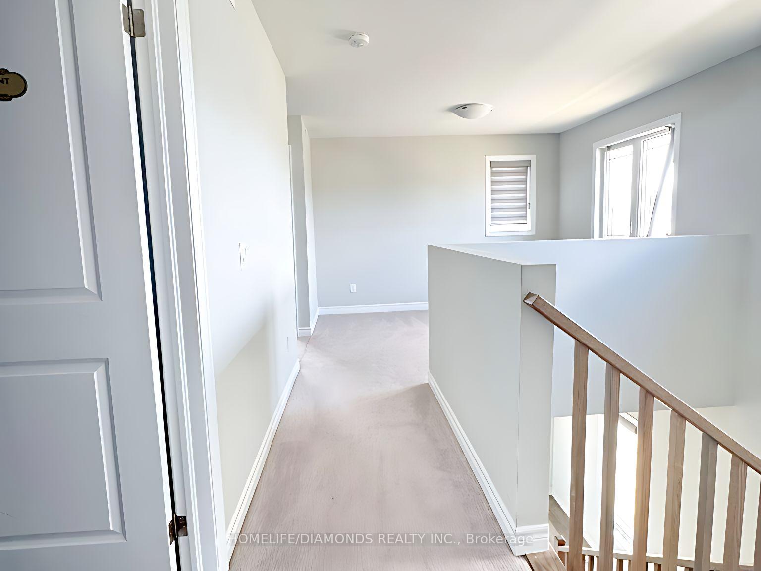 Photo 13 of 20 Barker Parkway, Thorold, Rolling Meadows — HOMEH