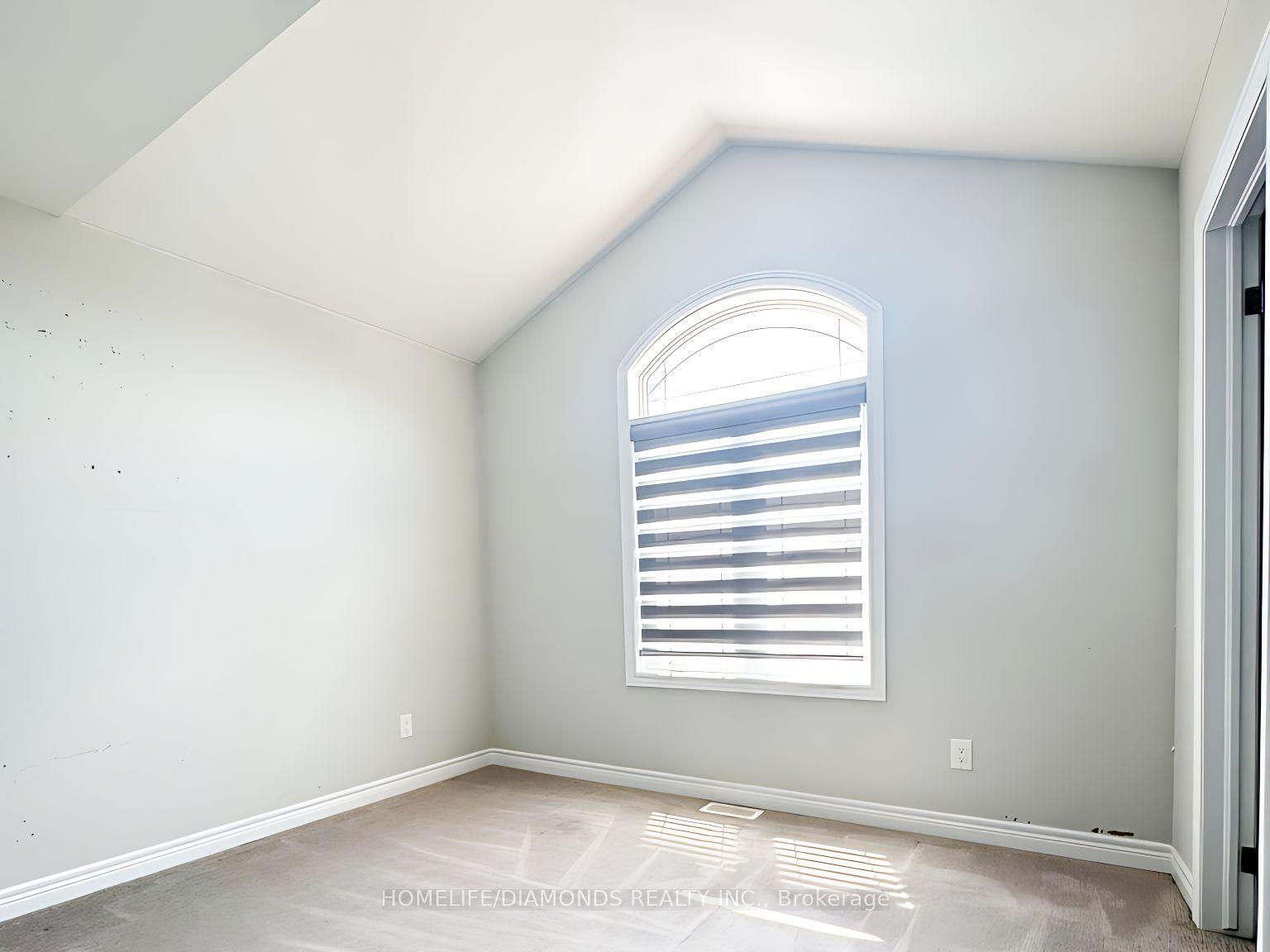 Photo 14 of 20 Barker Parkway, Thorold, Rolling Meadows — HOMEH