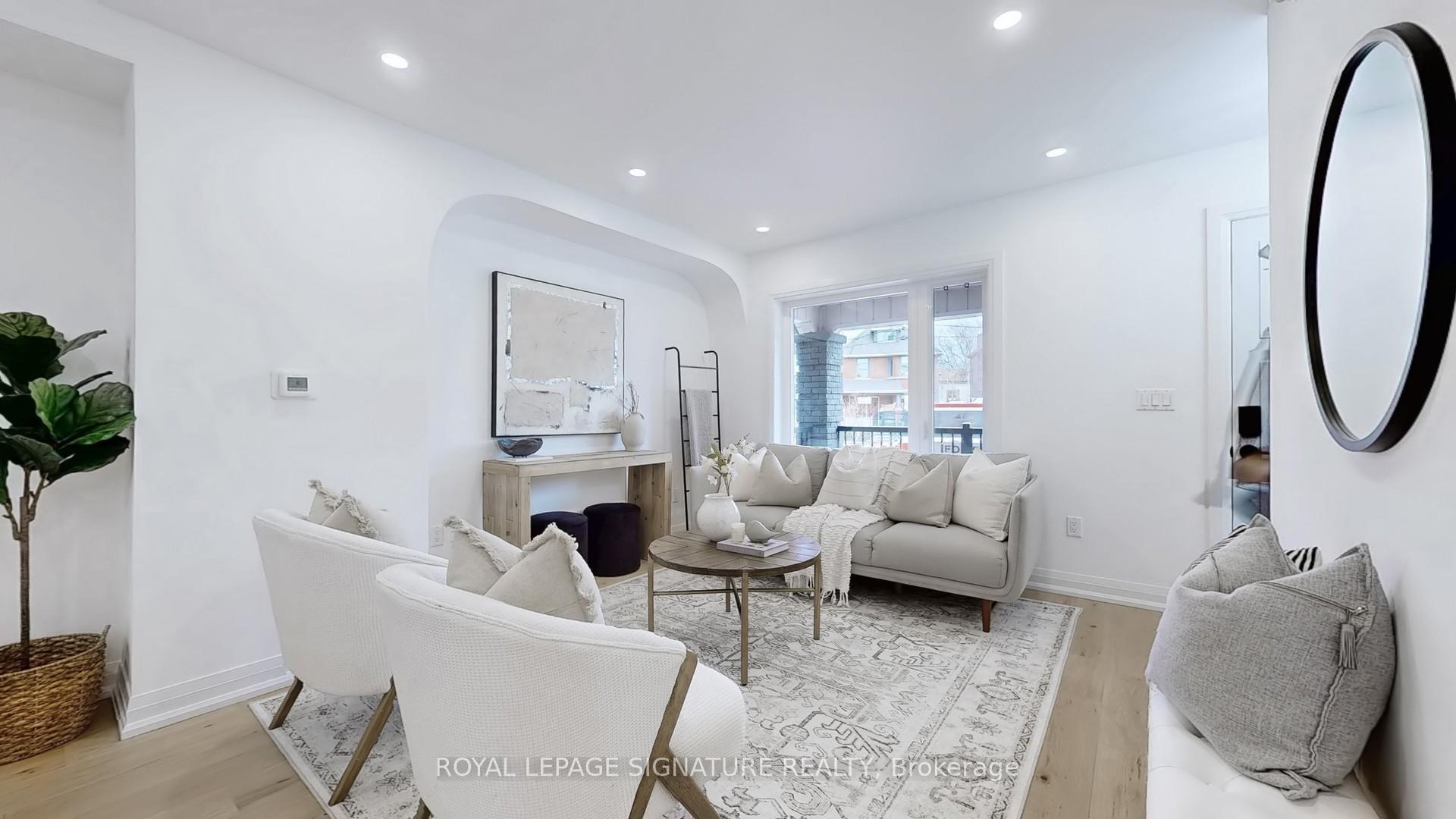 Photo 3 of 914 Broadview Avenue, Toronto, Playter Estates-Danforth — HOMEH