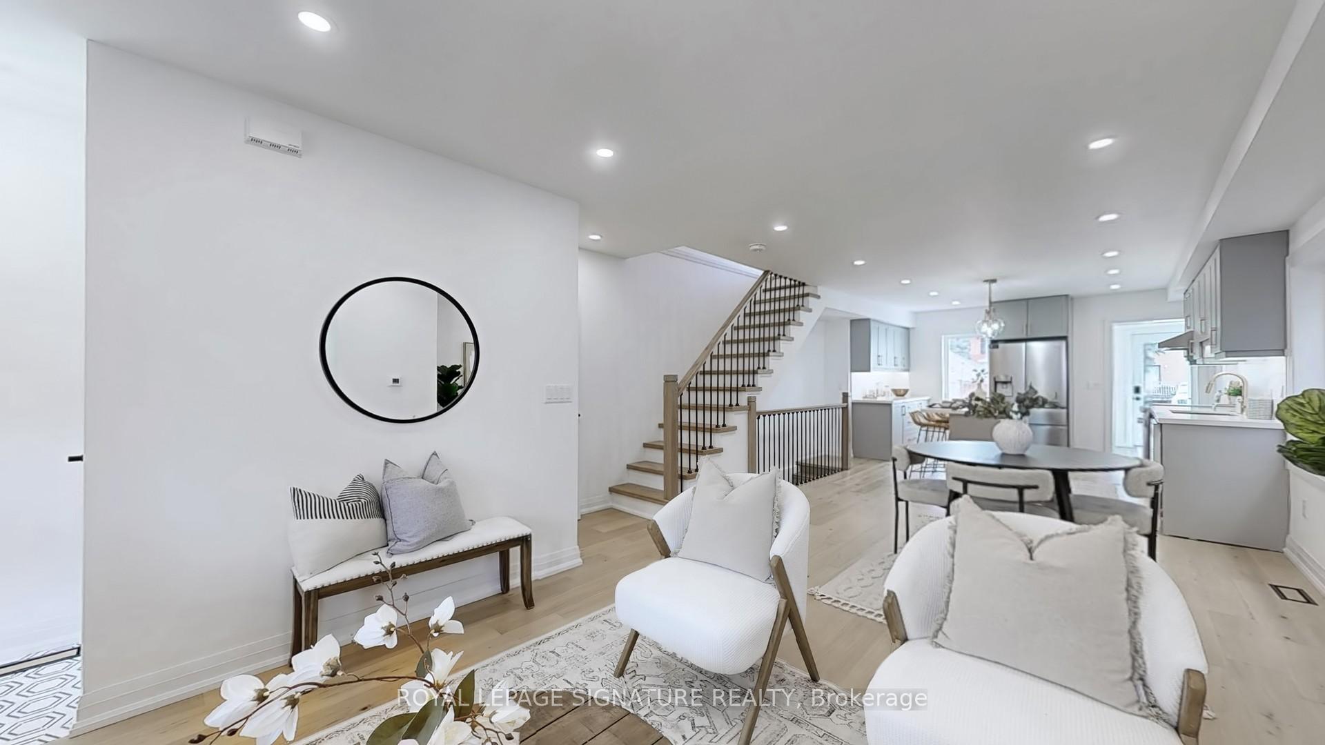 Photo 5 of 914 Broadview Avenue, Toronto, Playter Estates-Danforth — HOMEH